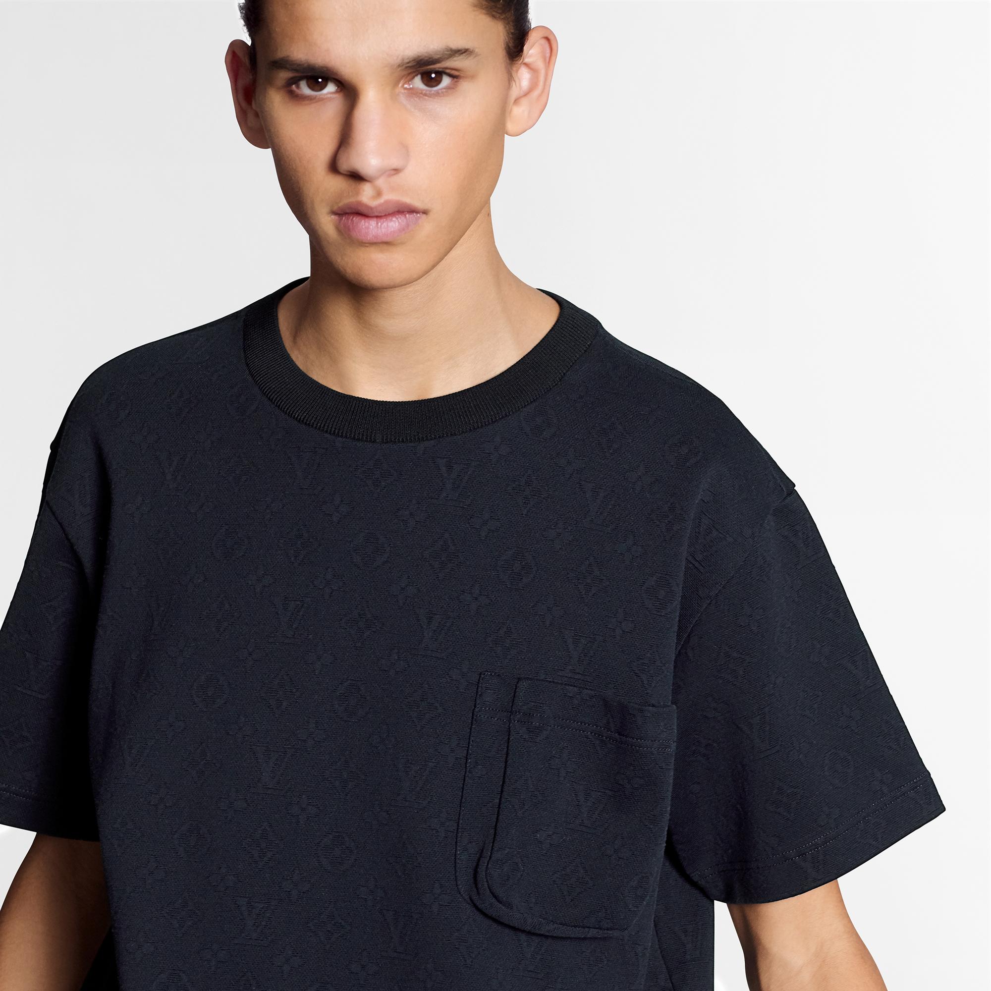 Signature 3D Pocket Monogram T-Shirt - Ready-to-Wear | LOUIS VUITTON